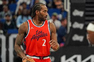涉事屏幕公司发言人：小卡与我们无合同 鉴于NBA调查不知还能说啥