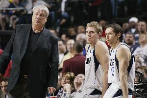 乌杰里：尼尔森深刻塑造了我看待篮球方式 对篮球的影响是非凡的